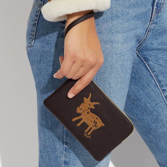 Coach Zodiac Capricorn Corner Zip Wristlet 🎉Host Pick🎉 - Picture 4 of 4